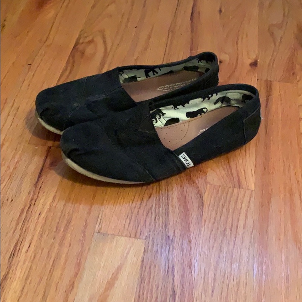 Toms shoes